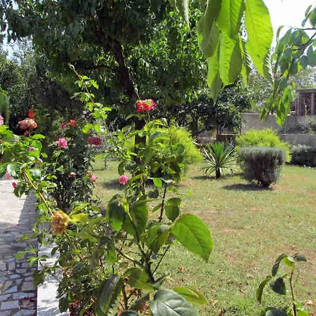 Apartment Nela 2 شقة *